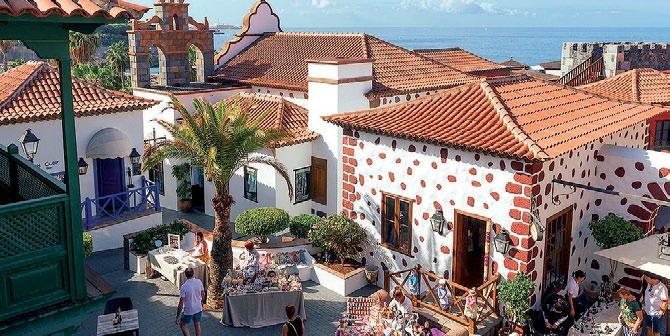 MERCADILLO COSTA ADEJE